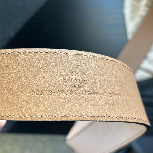 Gucci Marmont GG women’s belt in taupe - Picture 4 of 6